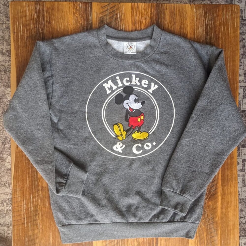 Disney Mickey and Co Embroidered Mickey Mouse Crew Neck Pullover Sweatshirt S